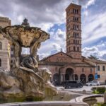 La Fontana dei Tritoni davanti a S. Maria in Cosmedin